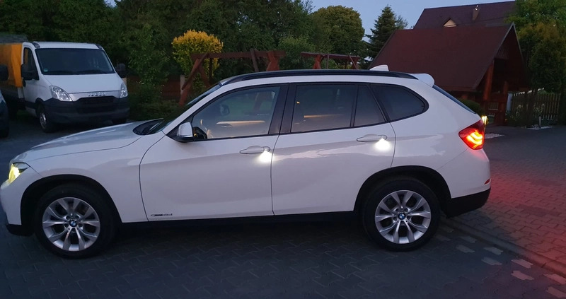 BMW X1 cena 38900 przebieg: 209000, rok produkcji 2012 z Zelów małe 781